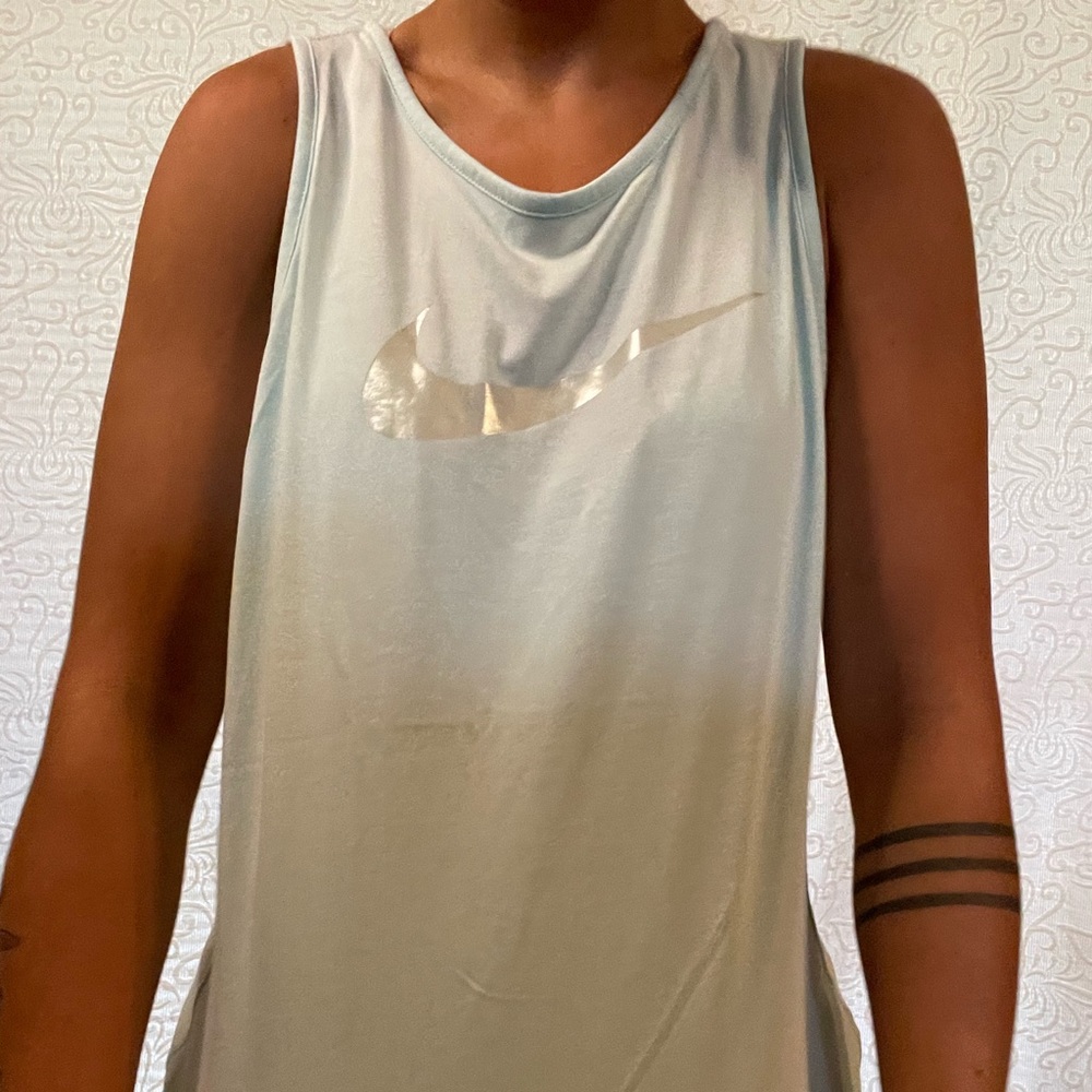 NIKE Logo Tank Tee